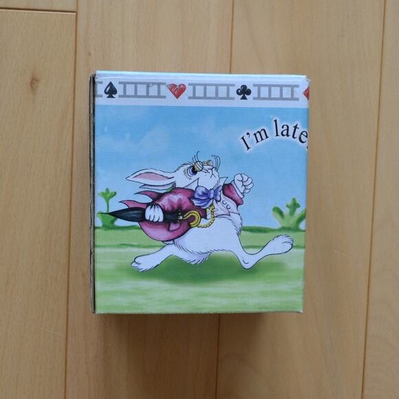 NWT Alice in Wonderland Cafe Mug 9 oz - Picture 1 of 5